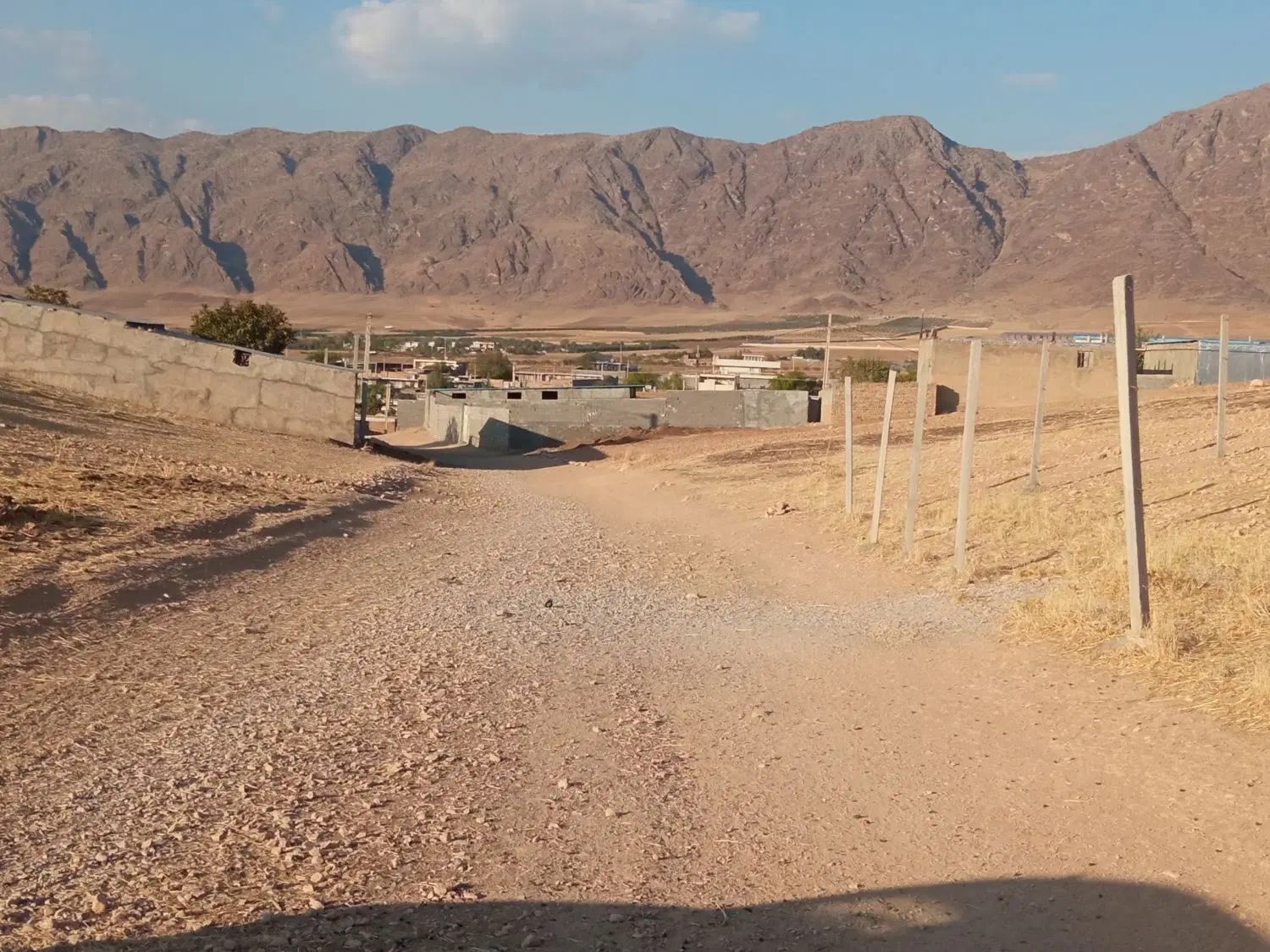 زمین جفت روستا