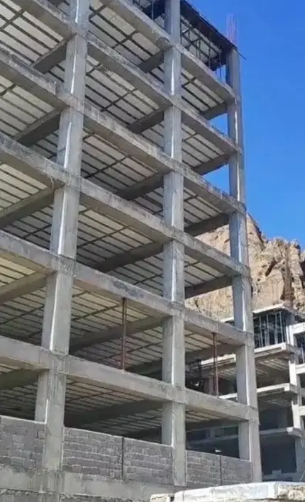 ابشار طلایی