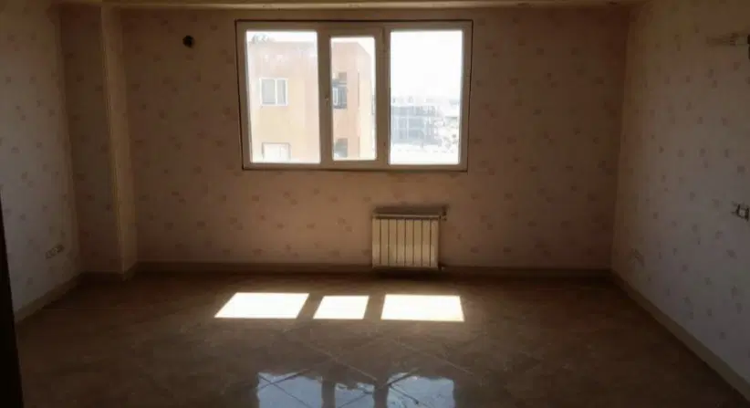 ۹۲ متر نزدیک بیمارستان پرند _ تهران
