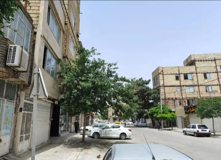 آپارتمان توس ۸۷ داخل ۲۰ متری به فروش می‌رسد