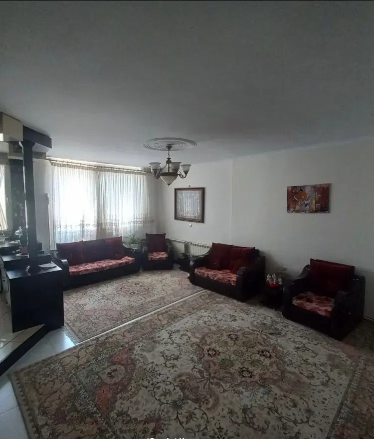 مجتمع ثامن