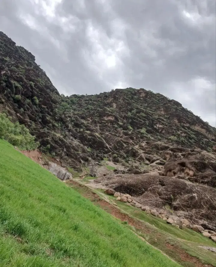 زمین مسکونی قلعه سنگی