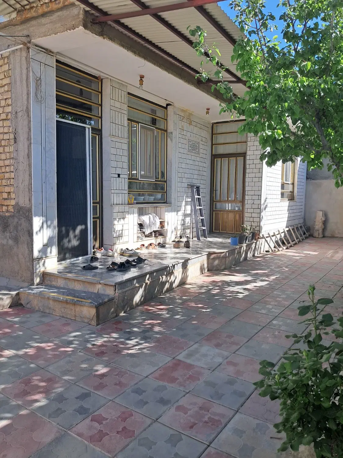 ملک ویلایی