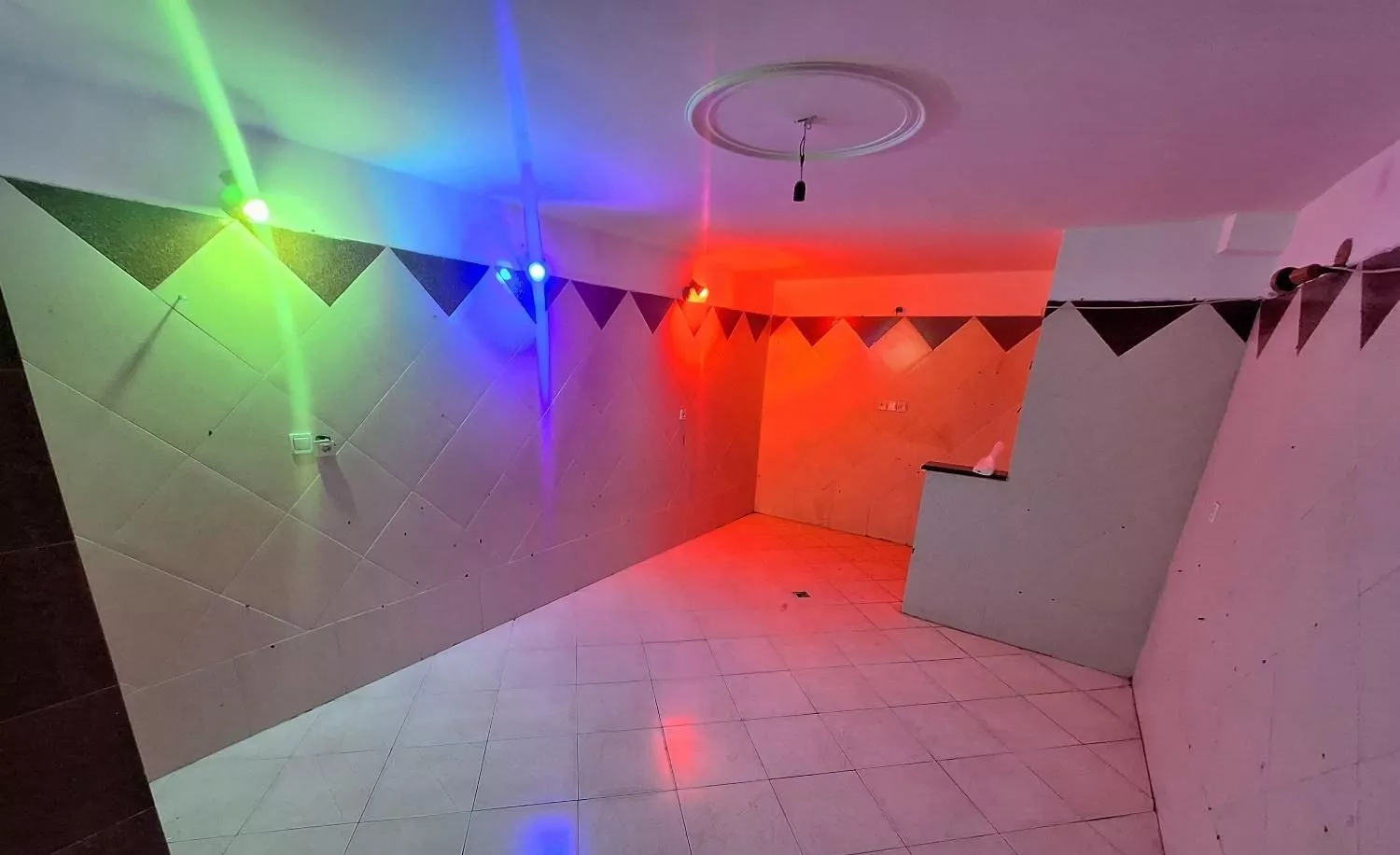 ۲۲متری شهرک مهر سند تجاری