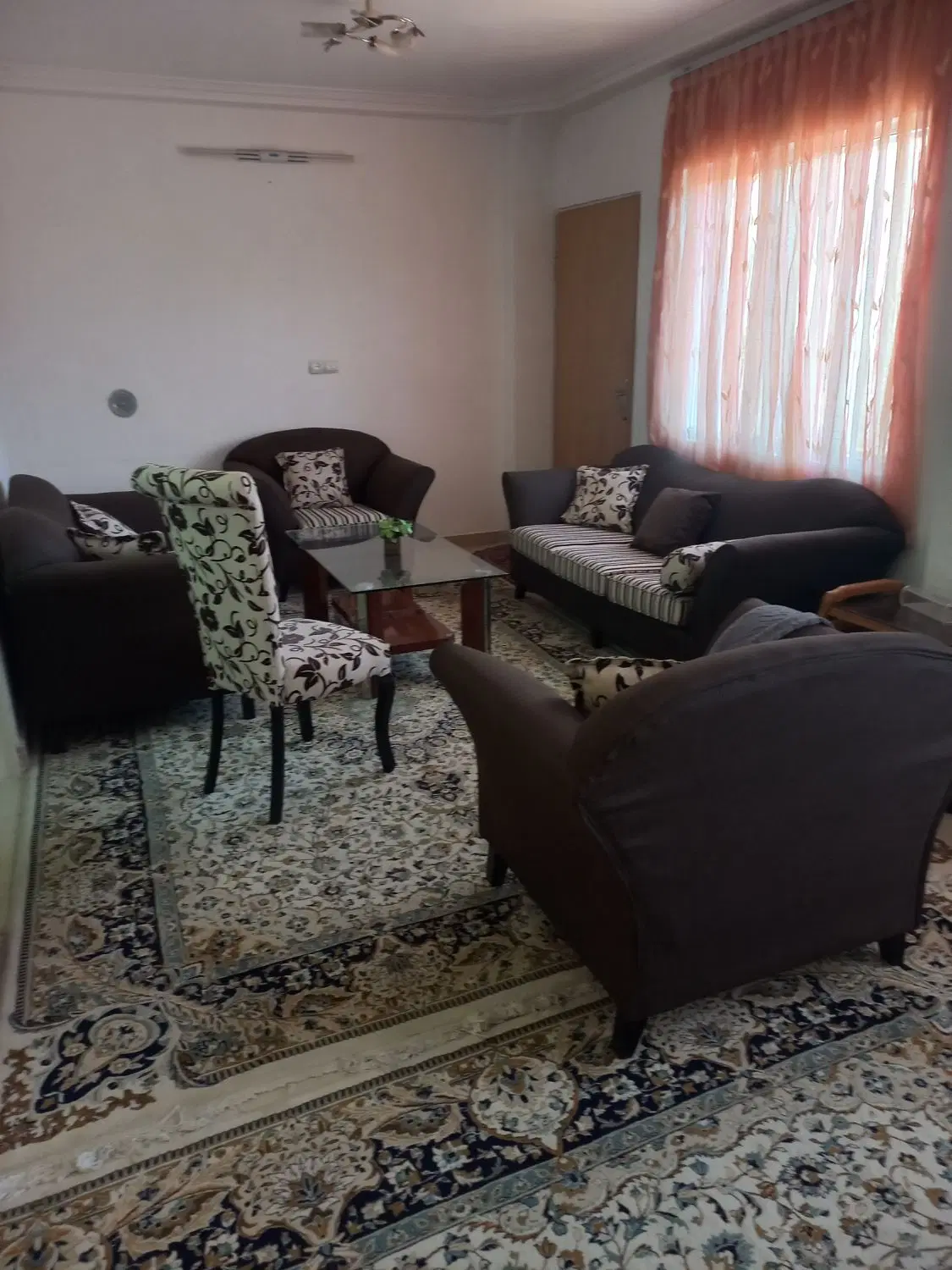 ملک مسکونی رینه لاریجان