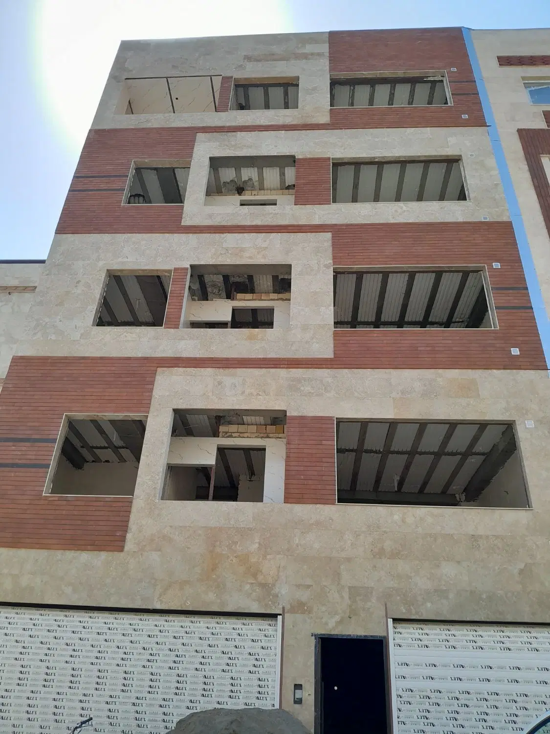 واحد ۷۵ متری شهرک مدنی