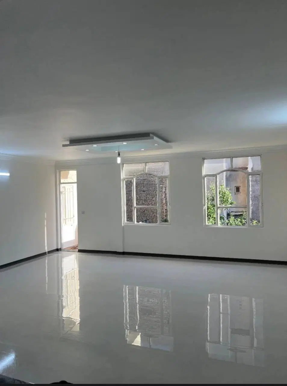 یه دانگ از یه واحد 170 متری