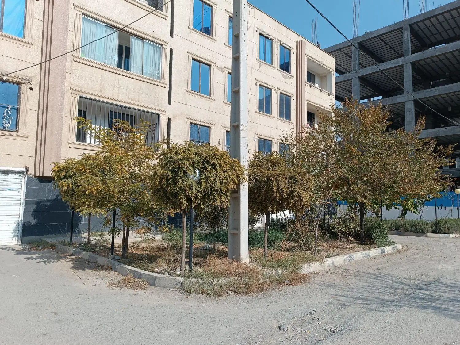 واحدی در مهرشهر