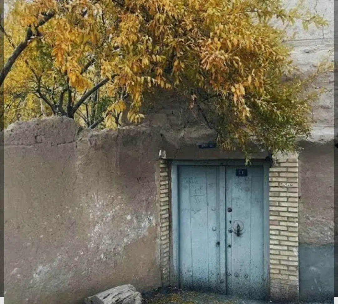 فروش خانه ویلایی دوطبقه۱۱۷ متری ناصر خسرو