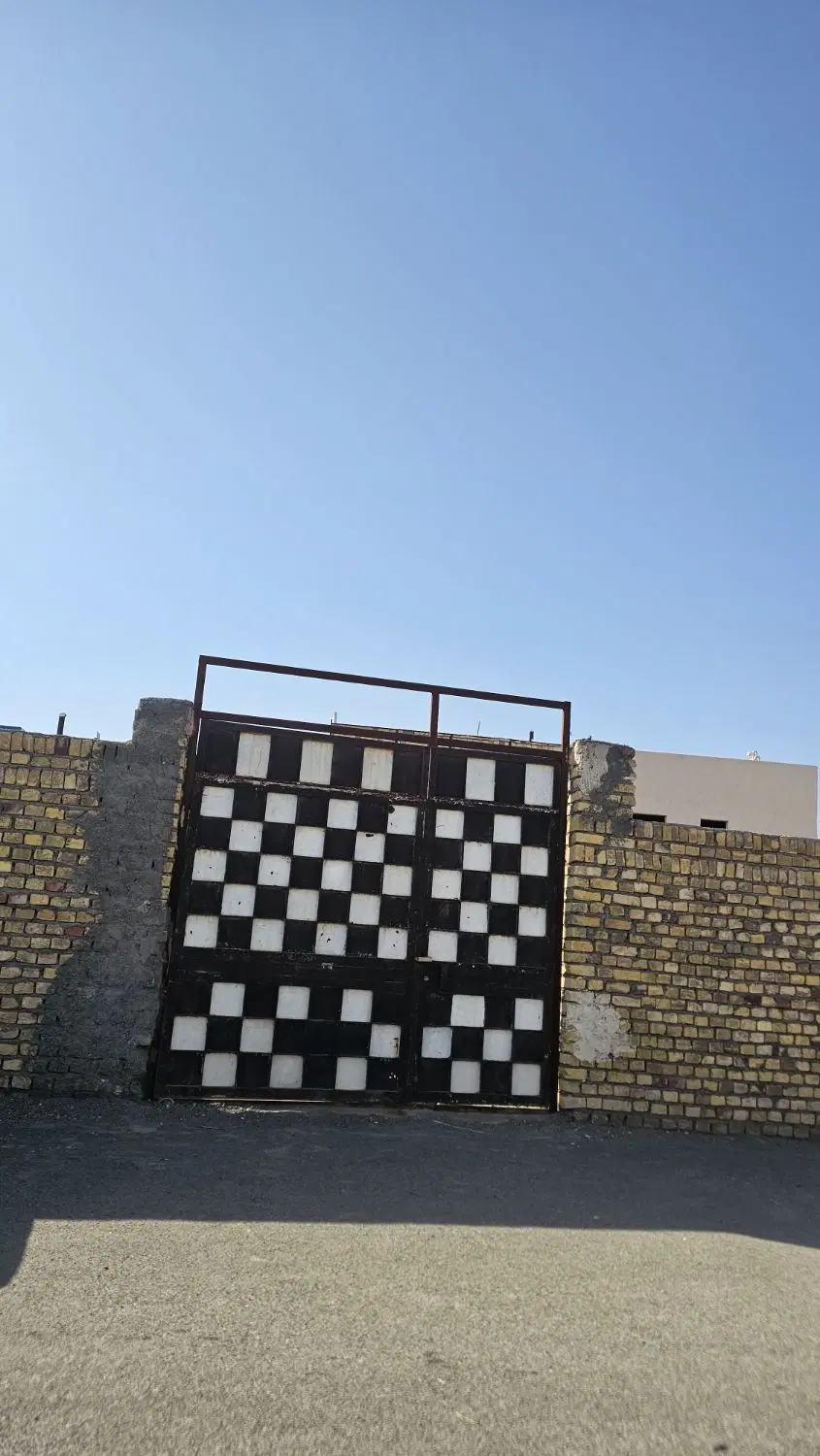 زمین حاجی آباد
