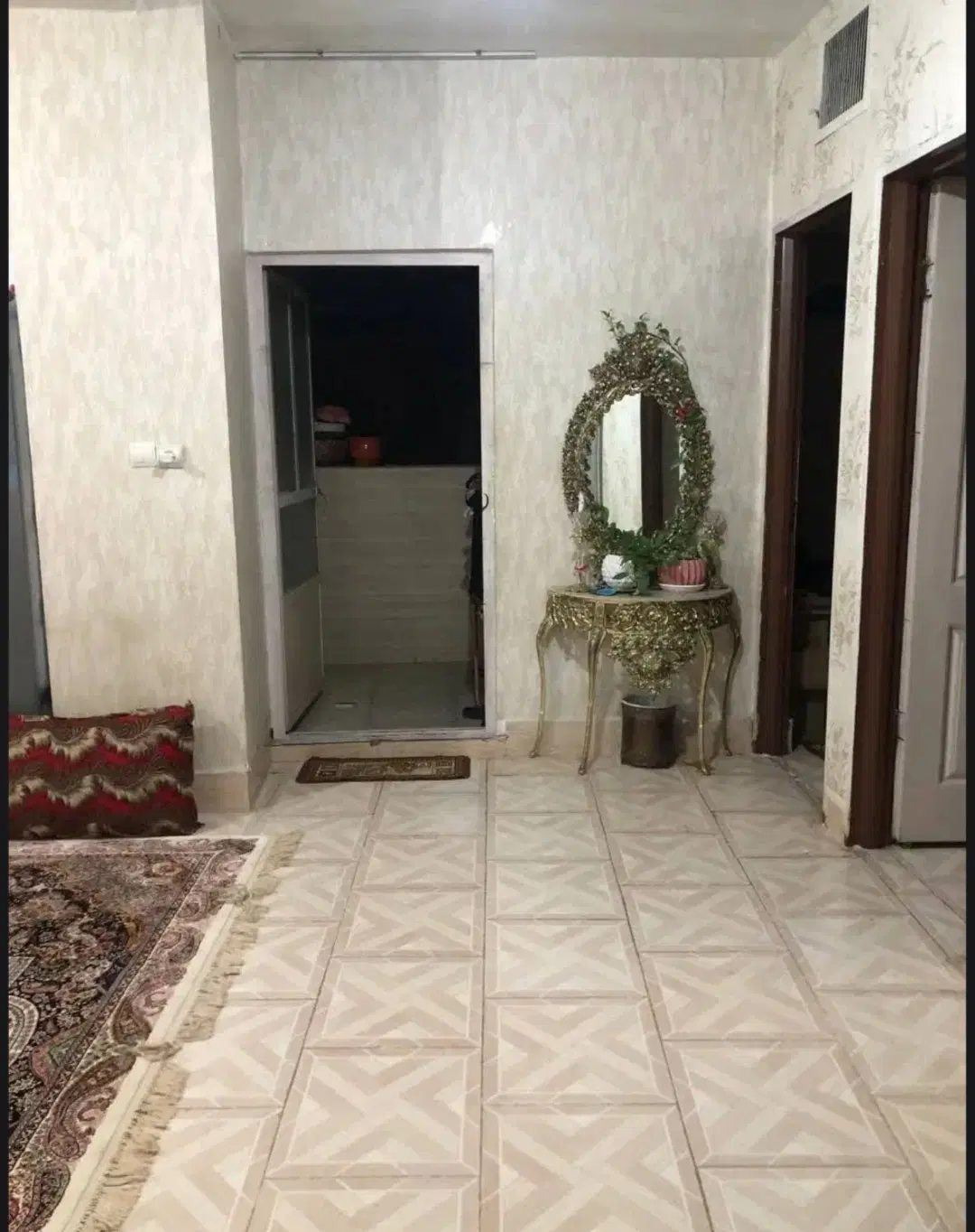 آپارتمان ۲ خواب بلوار ترکاشوند فول امکانات