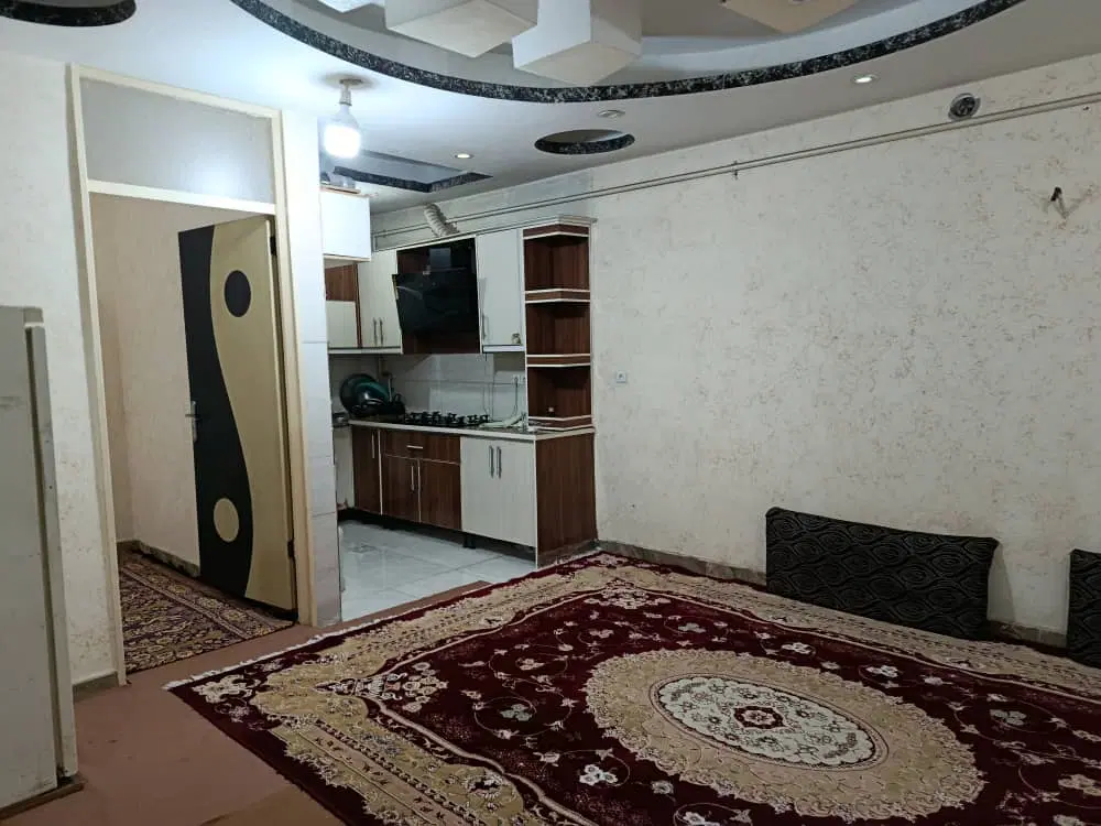 رهن کامل خیابان ۸ نوردلوله