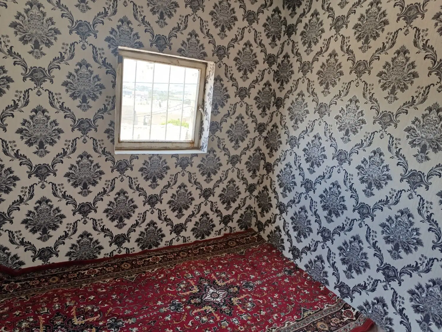 فروش حیاط رواسان