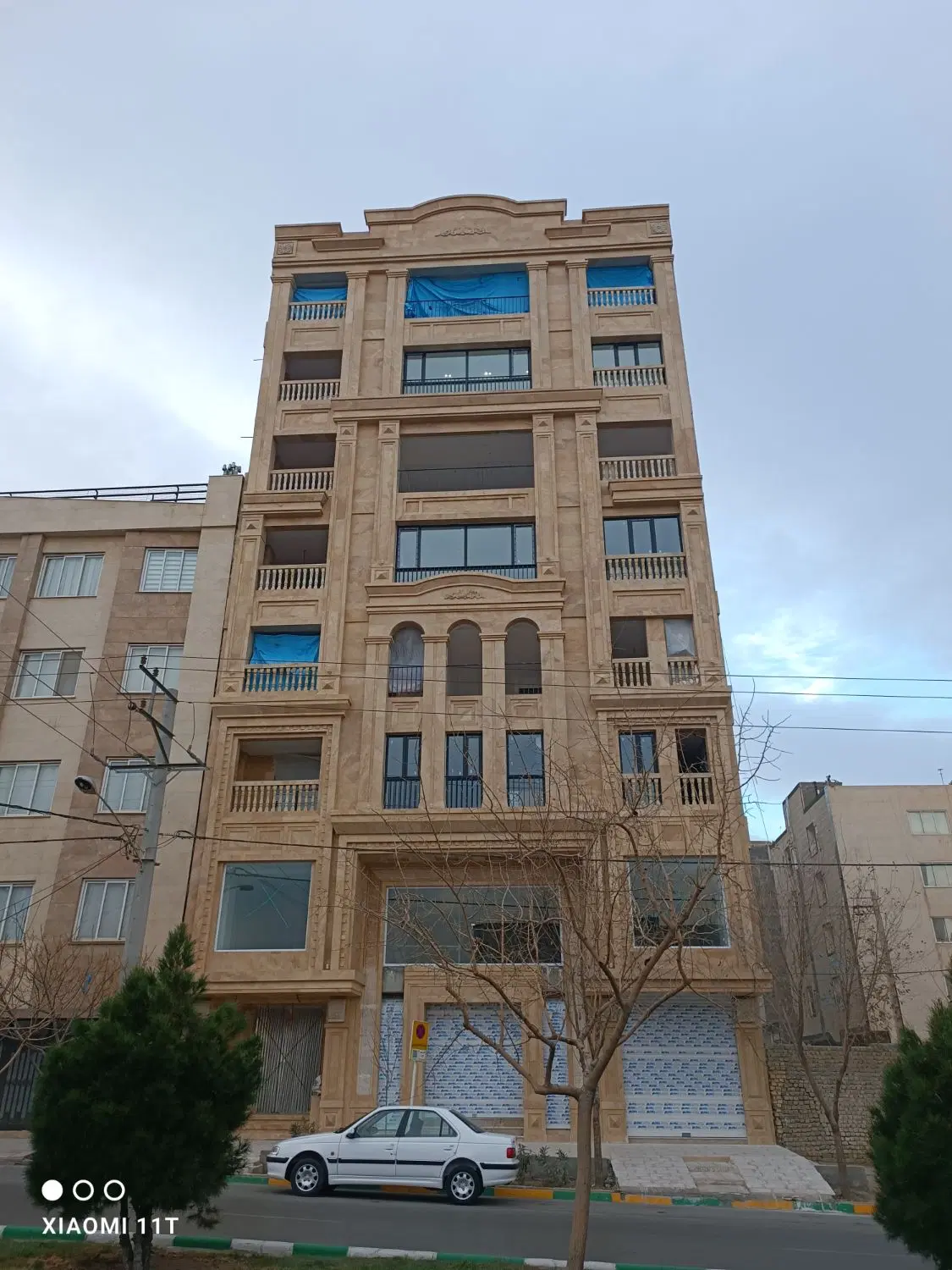 مغازه تجاری