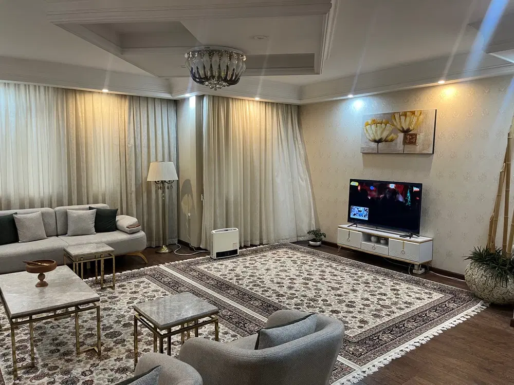 ۸۰ متر صیادشیرازی فول