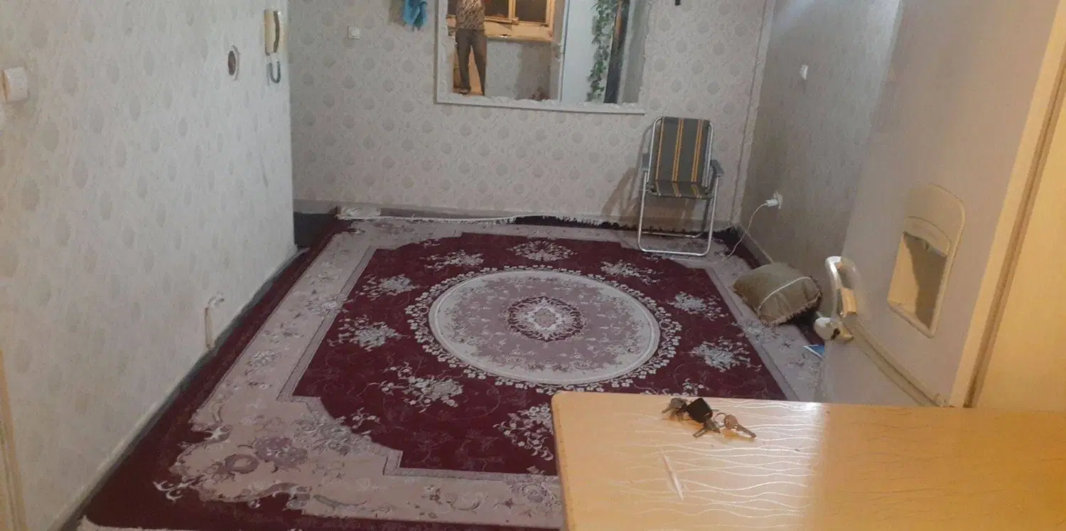 ۴۰ متر آپارتمان میثم (املاک خانه ایران)