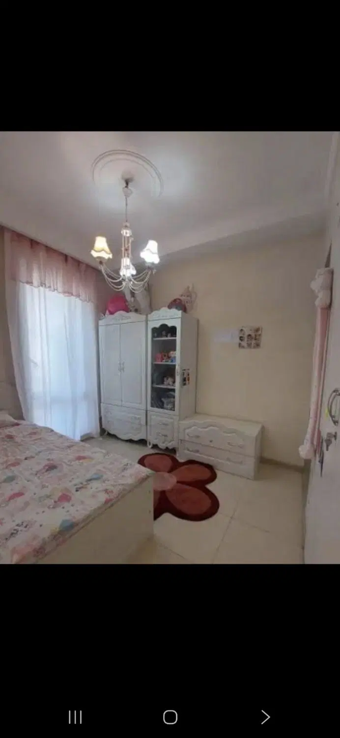 همخانه