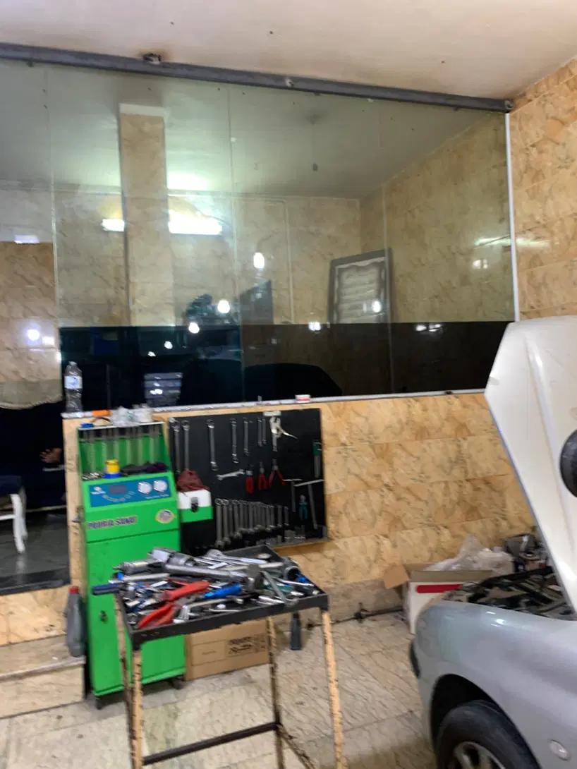 ۷۵متر مغازه دونبش ۴ دهنه مطهری طالقانی زیر قیمت