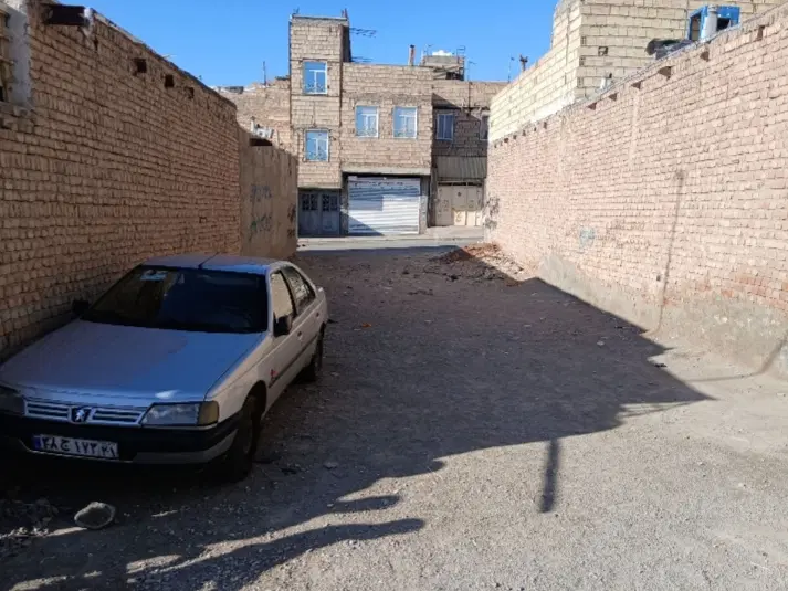 زمین دوکله