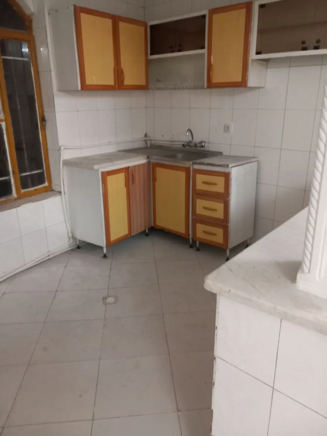 منزل دربست توانیر خیابان کاوشی (نوید)