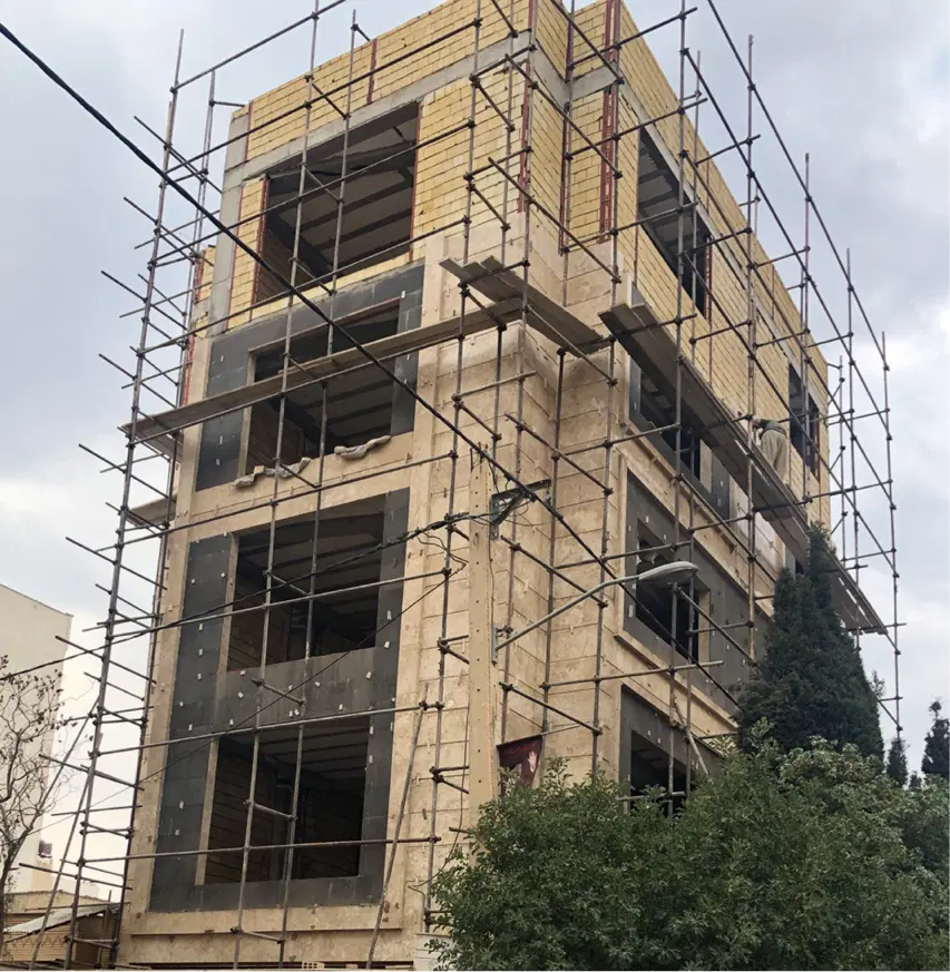 اپارتمان ۱۳۰ متری دستغیب