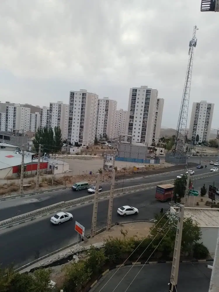 فاز ۱۱ خیابان طراوت واحد جنوبی ویودار