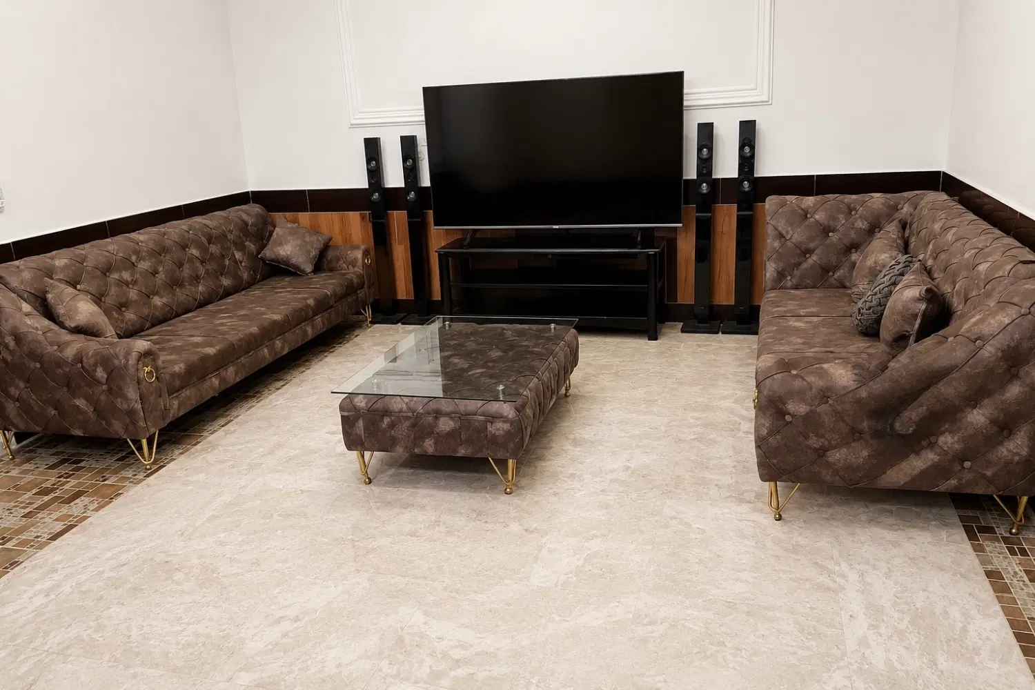 فروش منزل مسکونی دو طبقه واقع در نگارستان ها