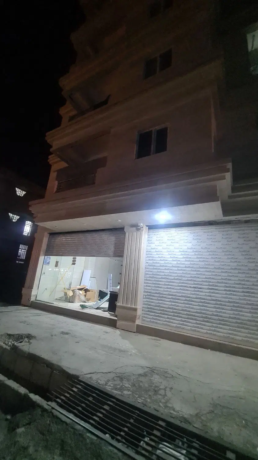 اجاره مغازه ۸۰ منری امامت کنار تیپاکس
