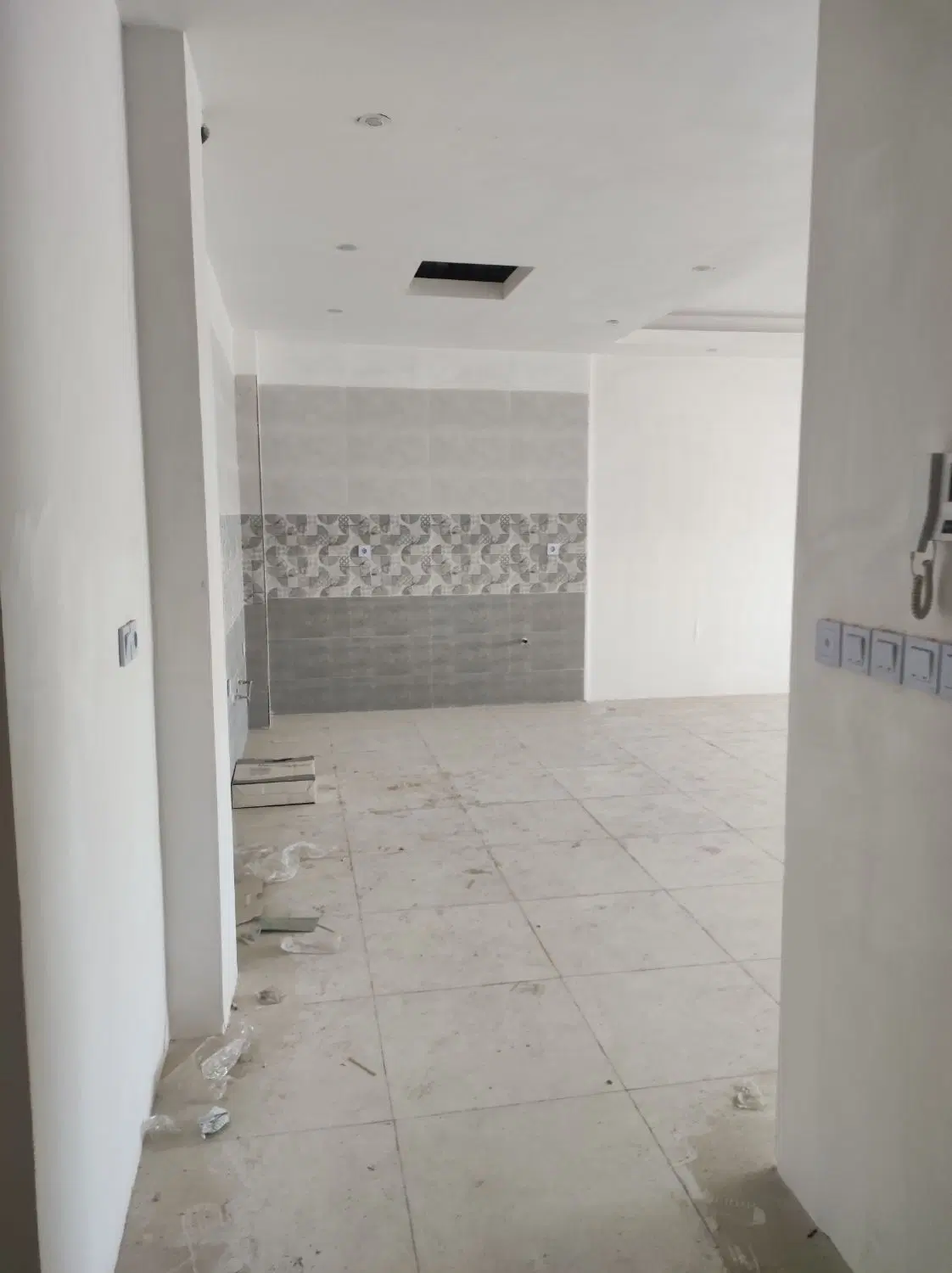 آپارتمان 94 متری سعید آباد سند دار