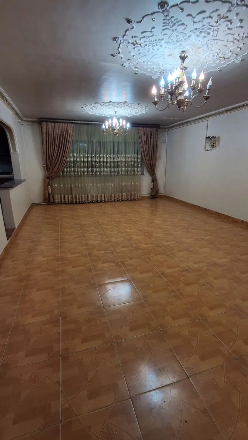 رهن اجاره آپارتمان کوی لاله مجتمع سپید
