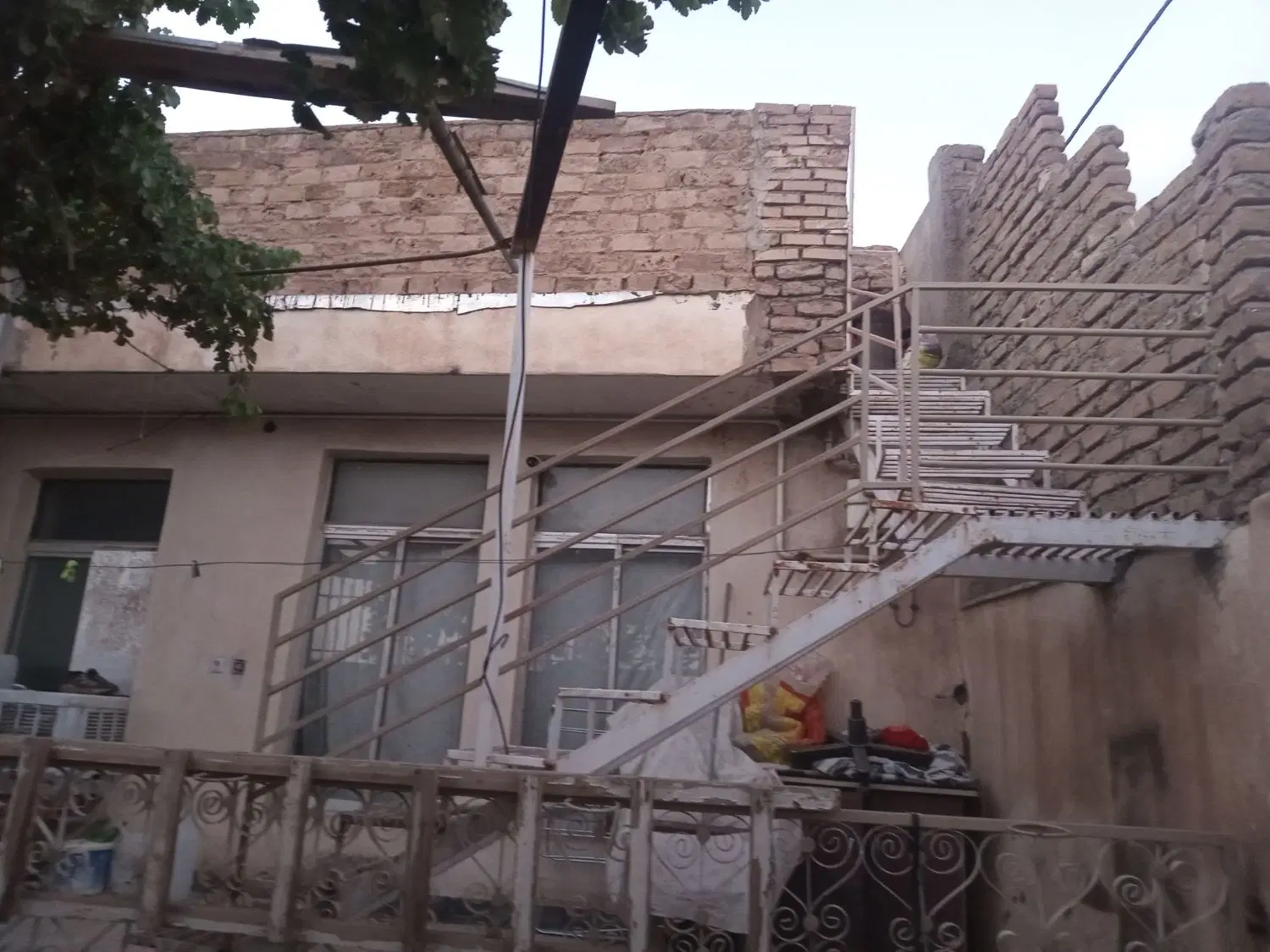 منزل فروشی