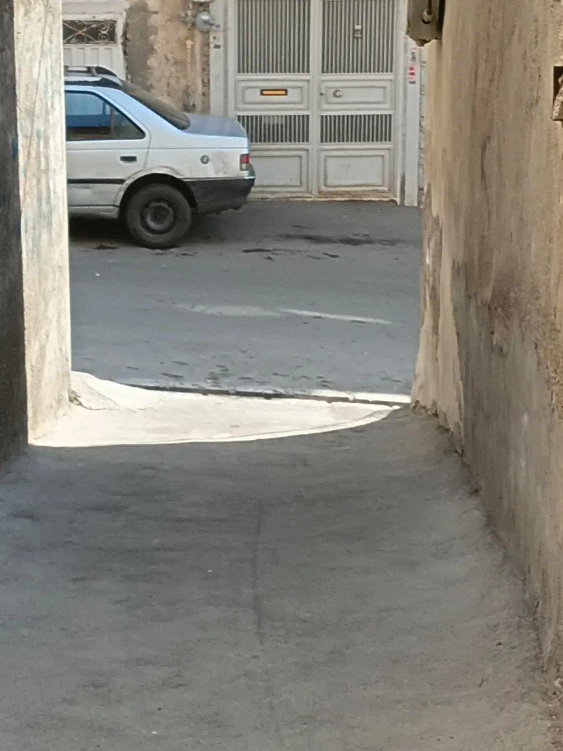 خانه دو طبقه مناسب دو خانواده
