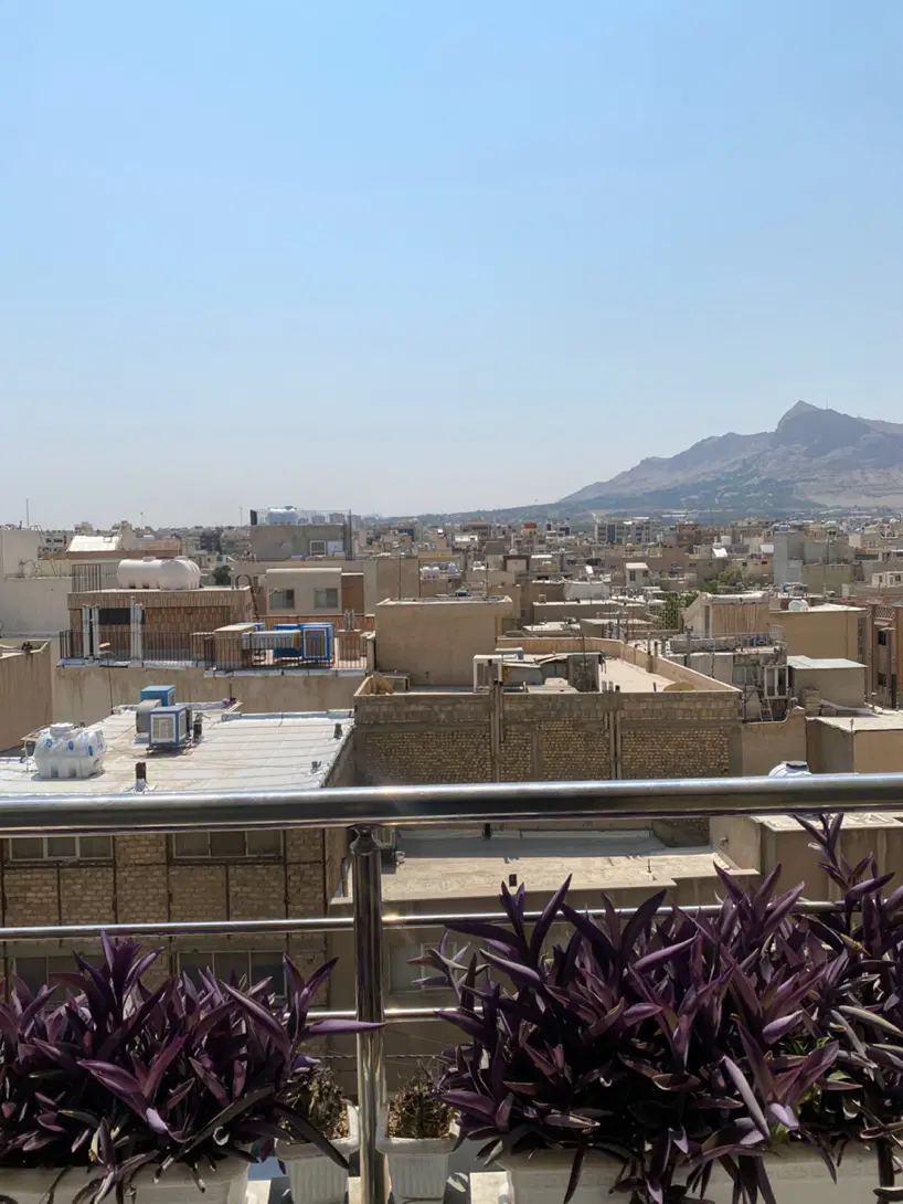 اپارتمان توحید چهارباغ بالا