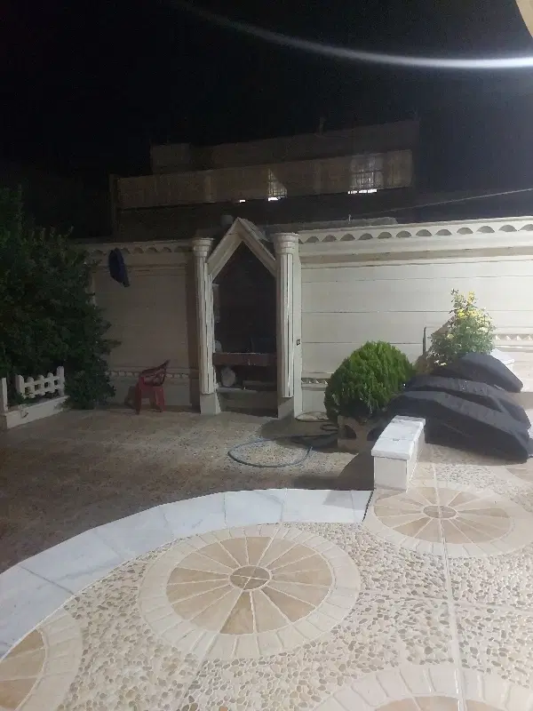زمین فروشی