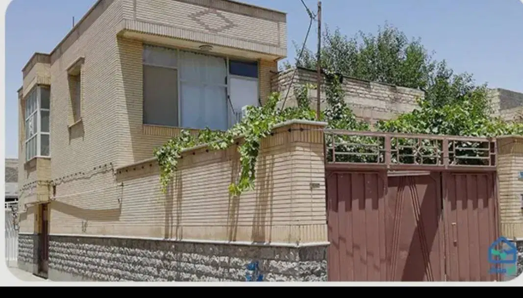 فروش خونه سه طبقه در خیابان مظاهری
