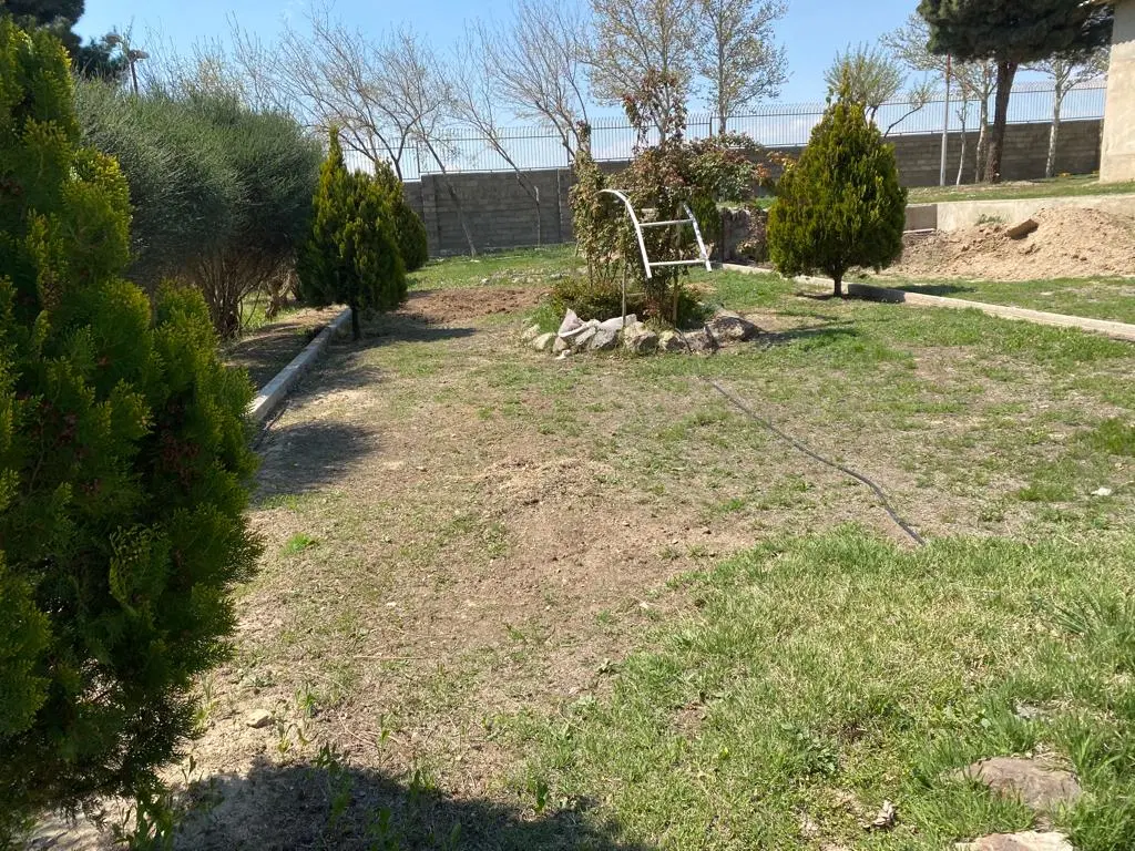 فروش زمین چهار دیواری مشجر