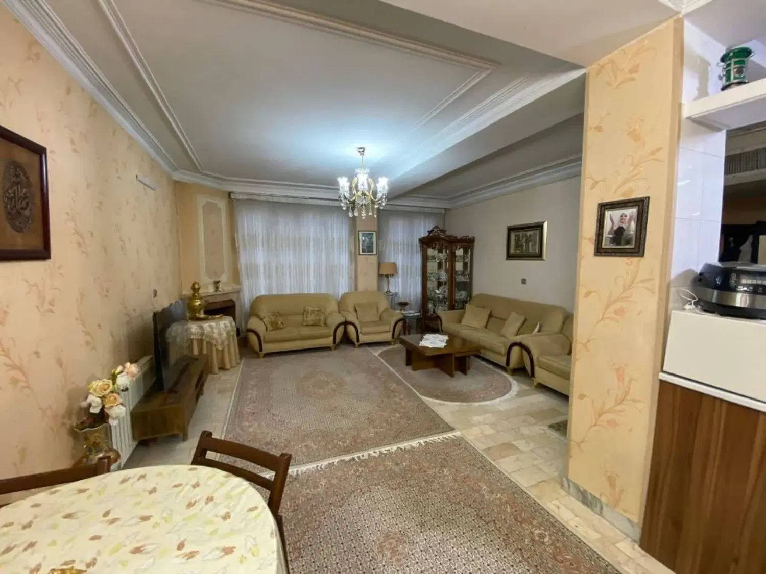 ۷۵ متر، پارکینگ دار