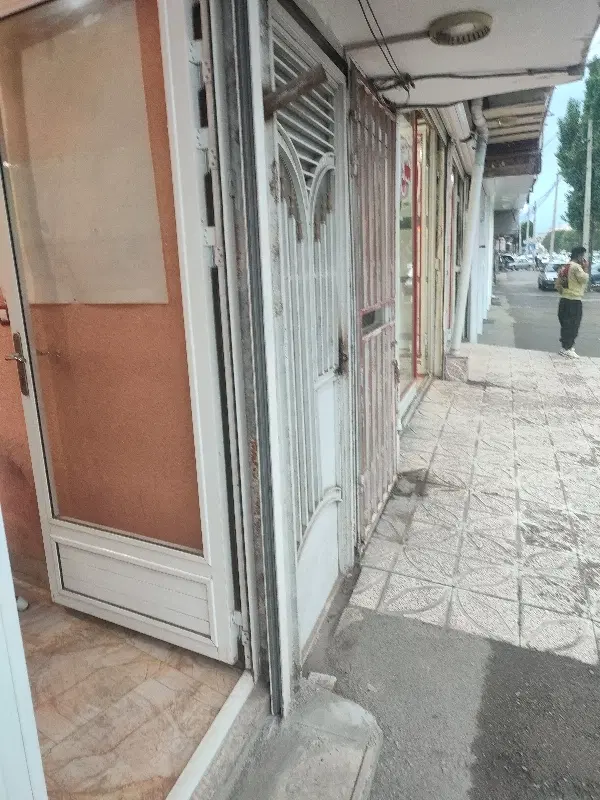 فروش تجاری و مسکونی دوبر