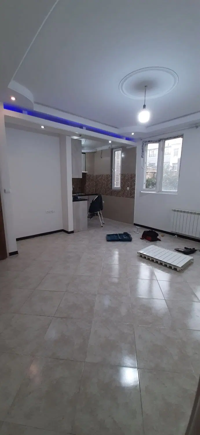 ۴۰متر نوساز تکواحدی فول امکانات طبقه اول