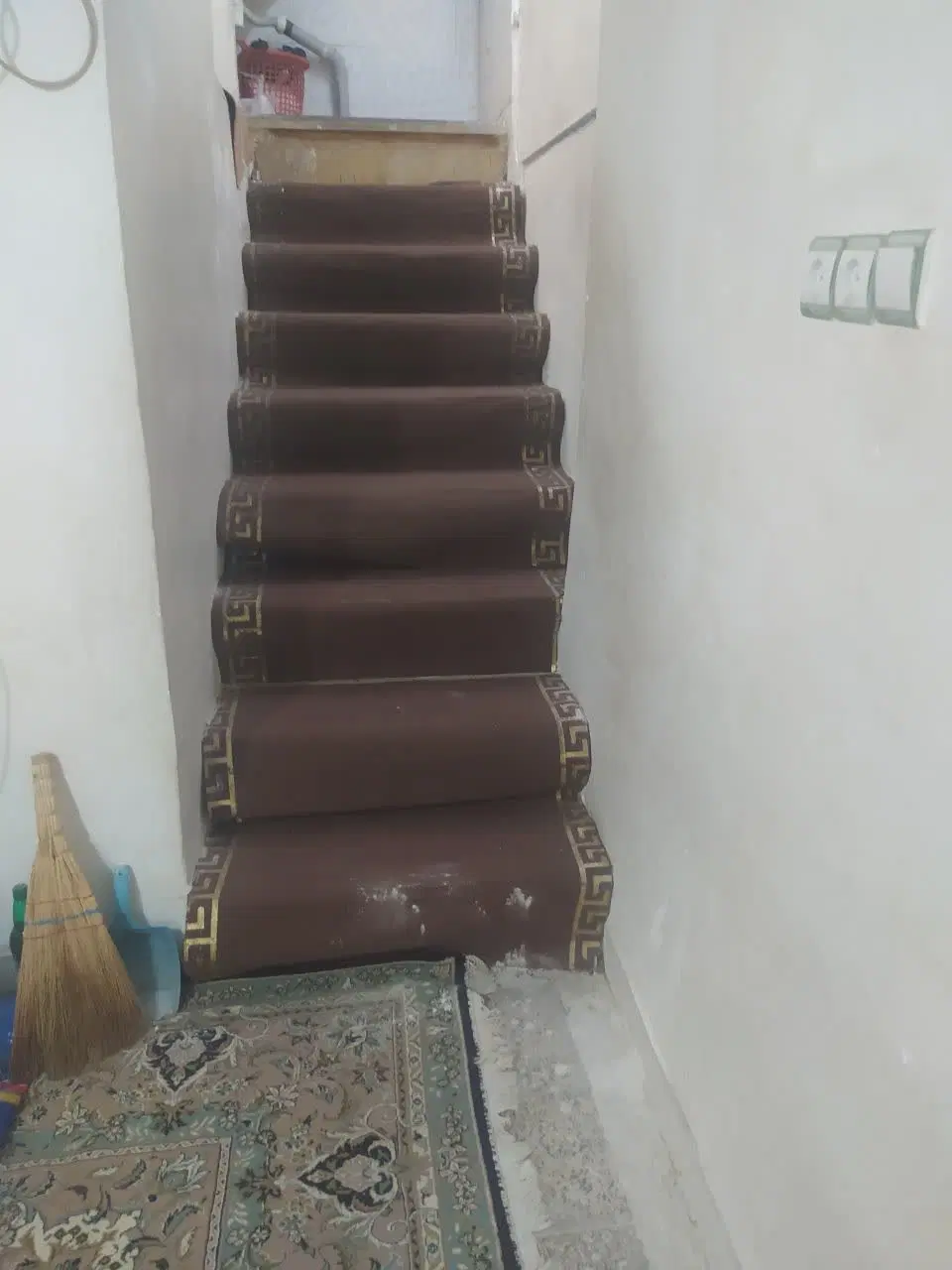 زیر زمین دره گرم نگارستان نهم ۵۰ متر تا اتوبان