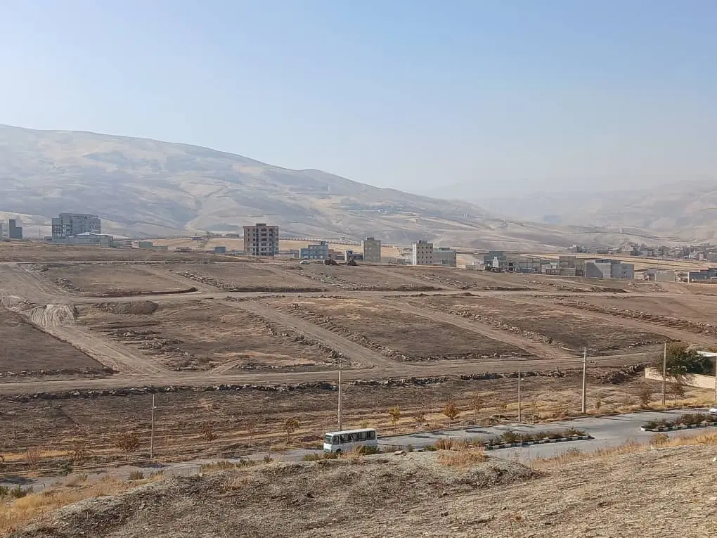 زمین عرفان