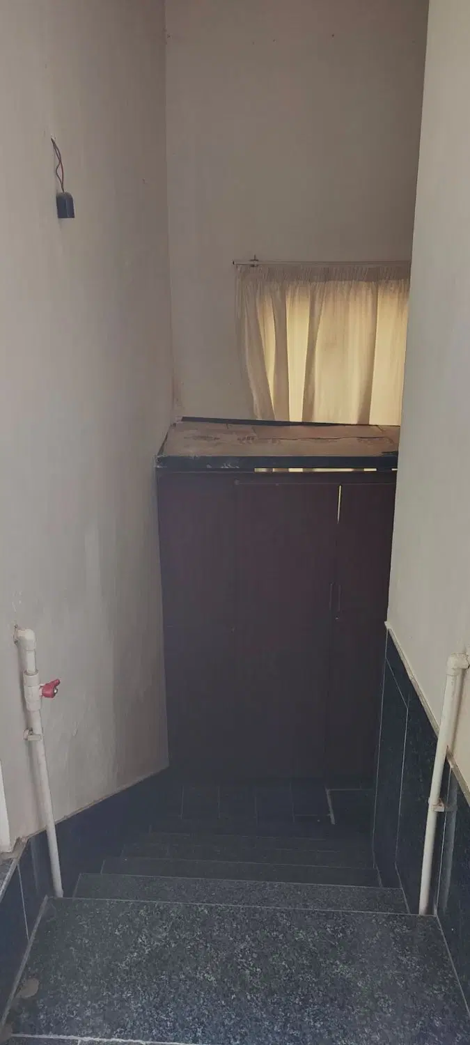 آپارتمان چهار طبقه