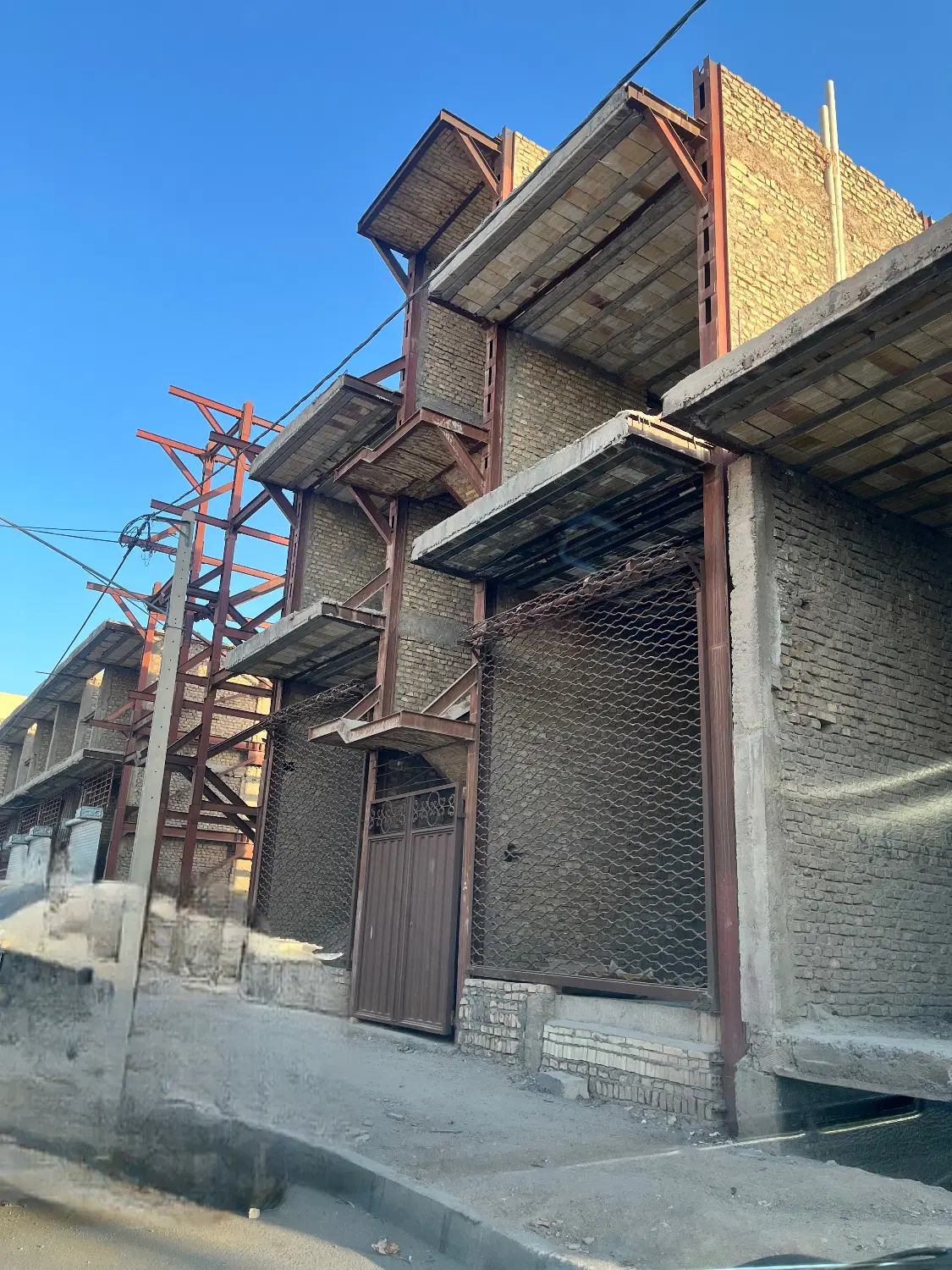 ملک تجاری نیمه ساز بلوار جوکار خیر اباد