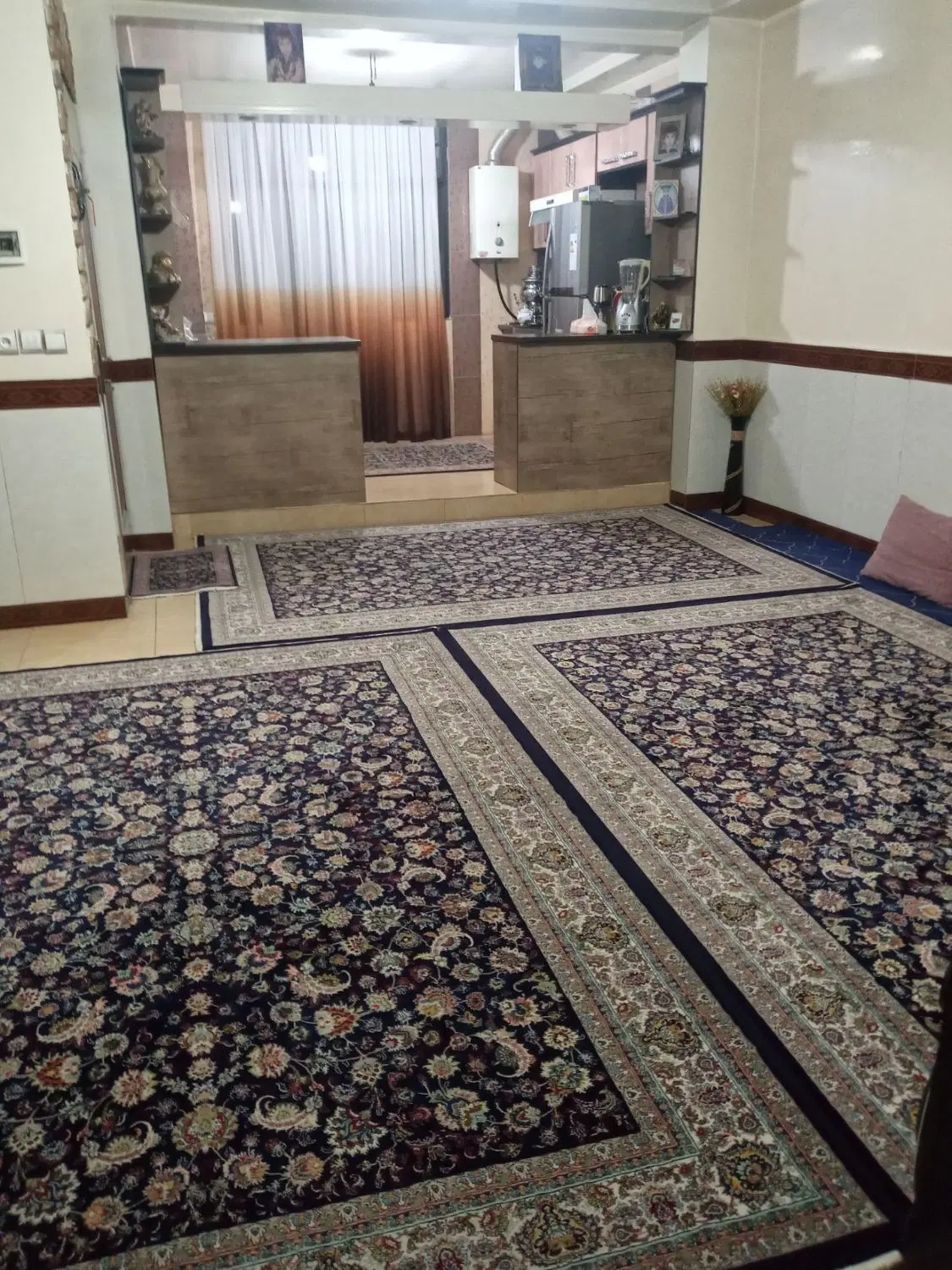 واحد ۶۰ متری _ با پارکینگ _ شهرک الغدیر