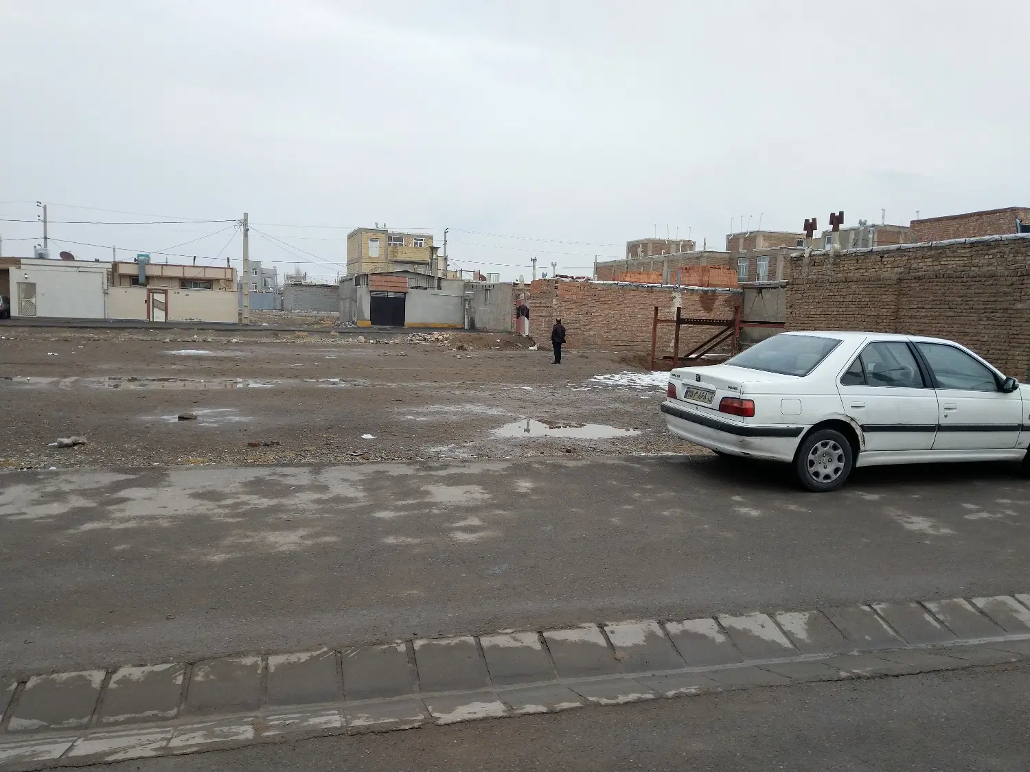 قطعه زمین مسکونی باغمعروف - باغ معروف