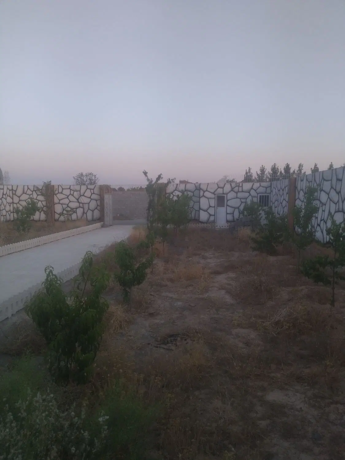 باغ برزش آباد