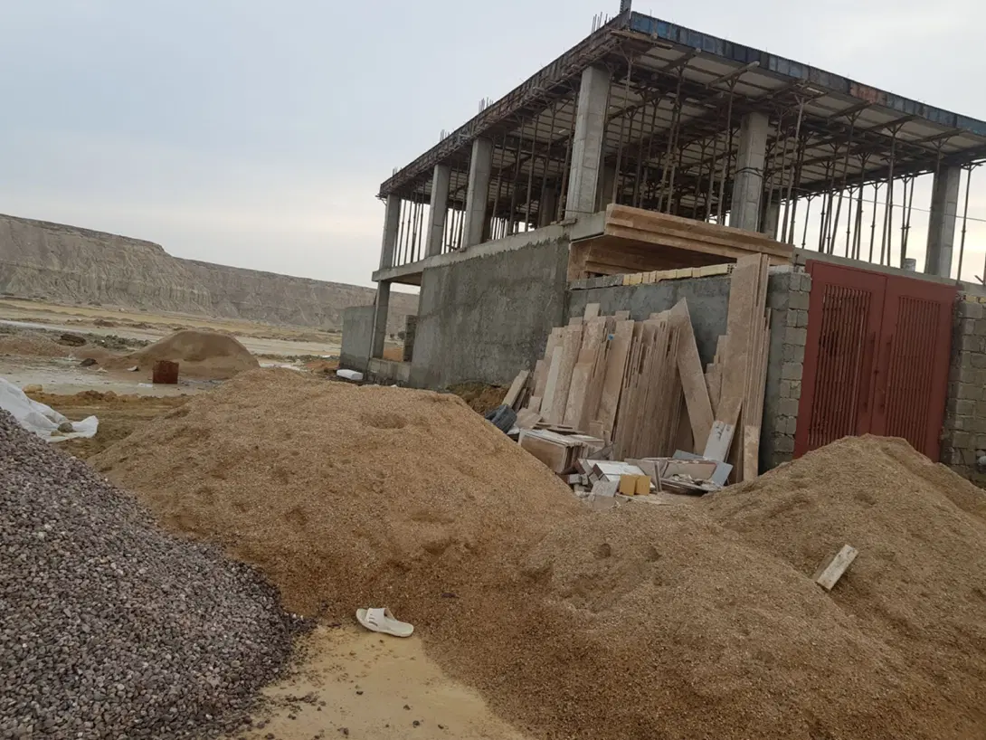 زمین کوویی