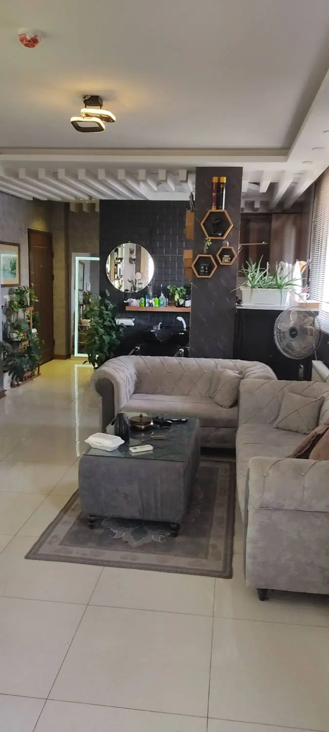 دفترکارجنوبی لوکس ۵۰ متری