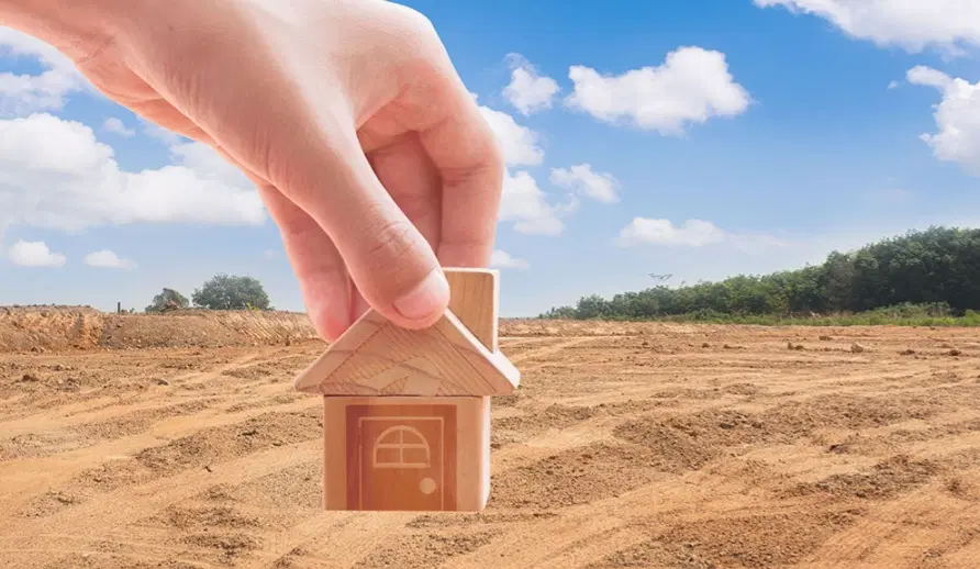 زمین بالای بیمارستان حکیم