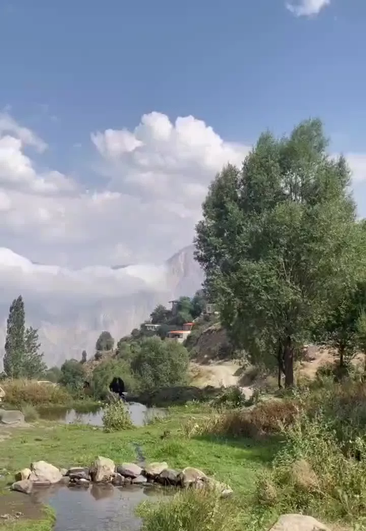 خانه ویلا در روستای ملار